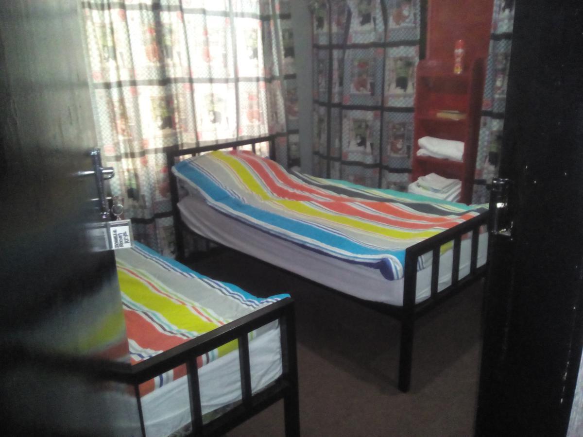 Fish Eagle Backpackers Hostel Lusaka Exterior photo